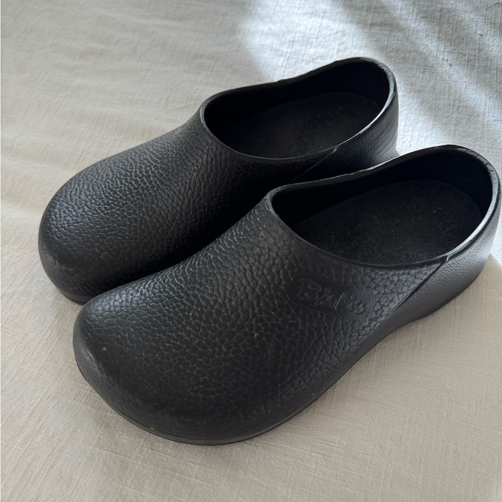 Bogs Black Slip-On Clogs